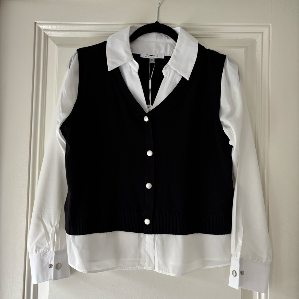 NWT Sioni Black and White Layered Top